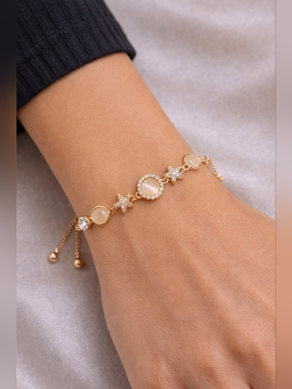 Gold Star & Crystal Charm Bracelet Adjustable Dainty Rhinestone